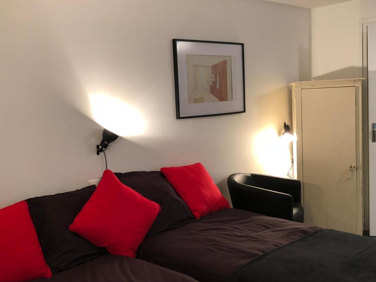 פריז Cite Pilleux - Charming Studio In A Flowery Pedestrian Lane מראה חיצוני תמונה